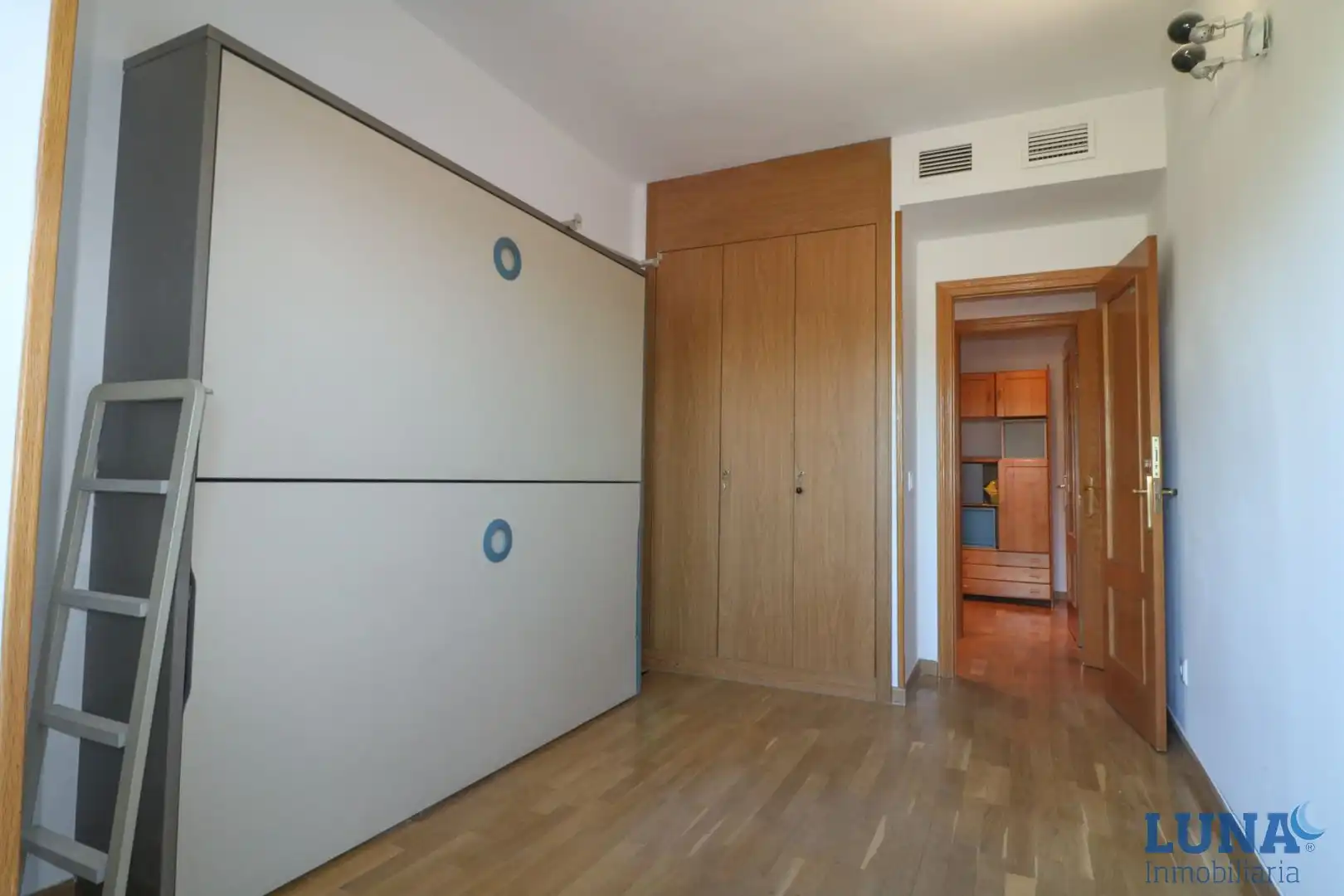 Dachboden zum Verkauf in Pozuelo de Alarcón mit Klimaanlage, Heizung und Parkett