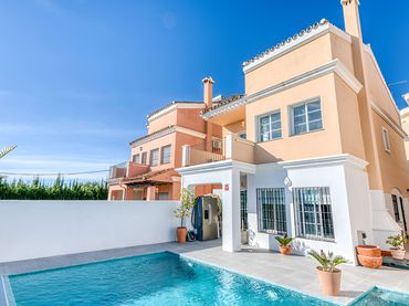 Casa amb piscina en venda a Benamara - Atalaya