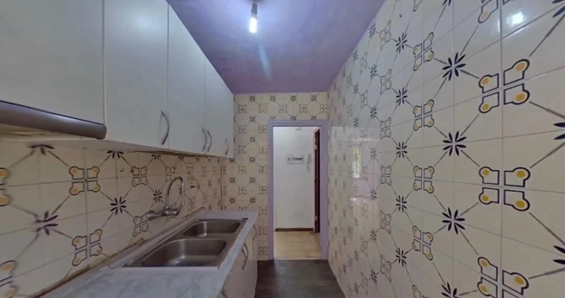 Kitchen of Flat for sale in Badalona