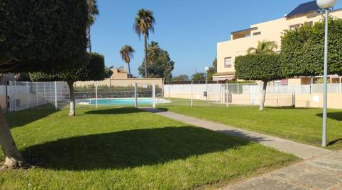 Foto 2 de Casa adosada en venta en Camposoto - Gallineras, Cádiz