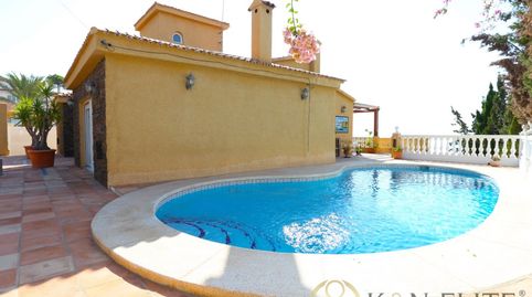 Foto 3 de Casa o chalet en venta en Avenida America , 16, Pueblo Español - Coveta Fumá, El Campello