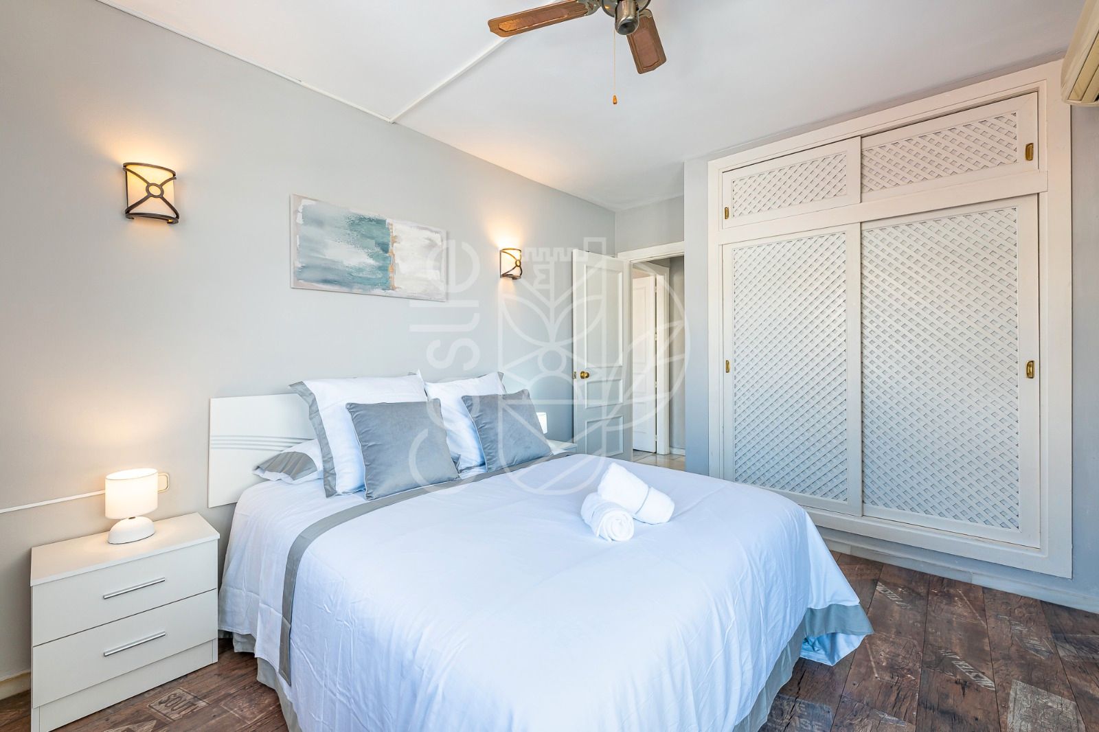 Bedroom of Flat for sale in Benalmádena  with Air Conditioner, Terrace and Furnished