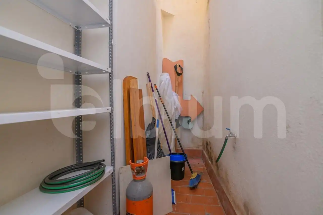 Local comercial en venda a Carrer JOSEP ANSELM CLAVE, imagen 29
