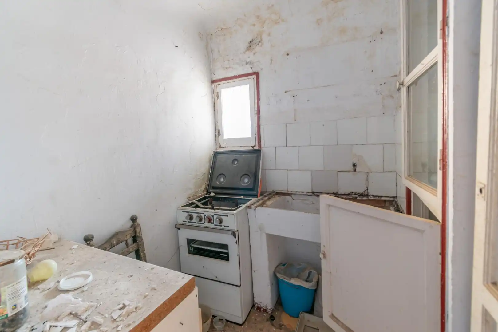 Cocina de Edificio en venta en Granada