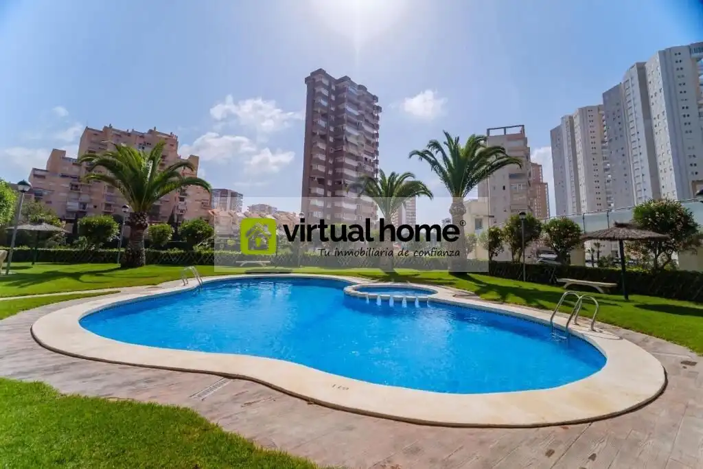 Außenansicht von Wohnung zum Verkauf in Benidorm mit Klimaanlage, Terrasse und Möbliert