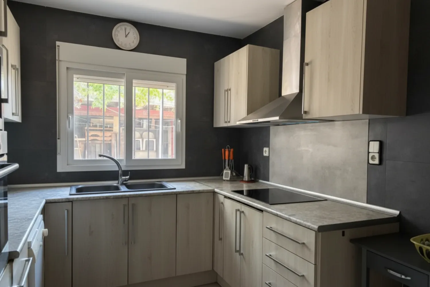 Cocina de Casa o chalet en venta en Loriguilla con Aire acondicionado, Calefacción y Jardín privado