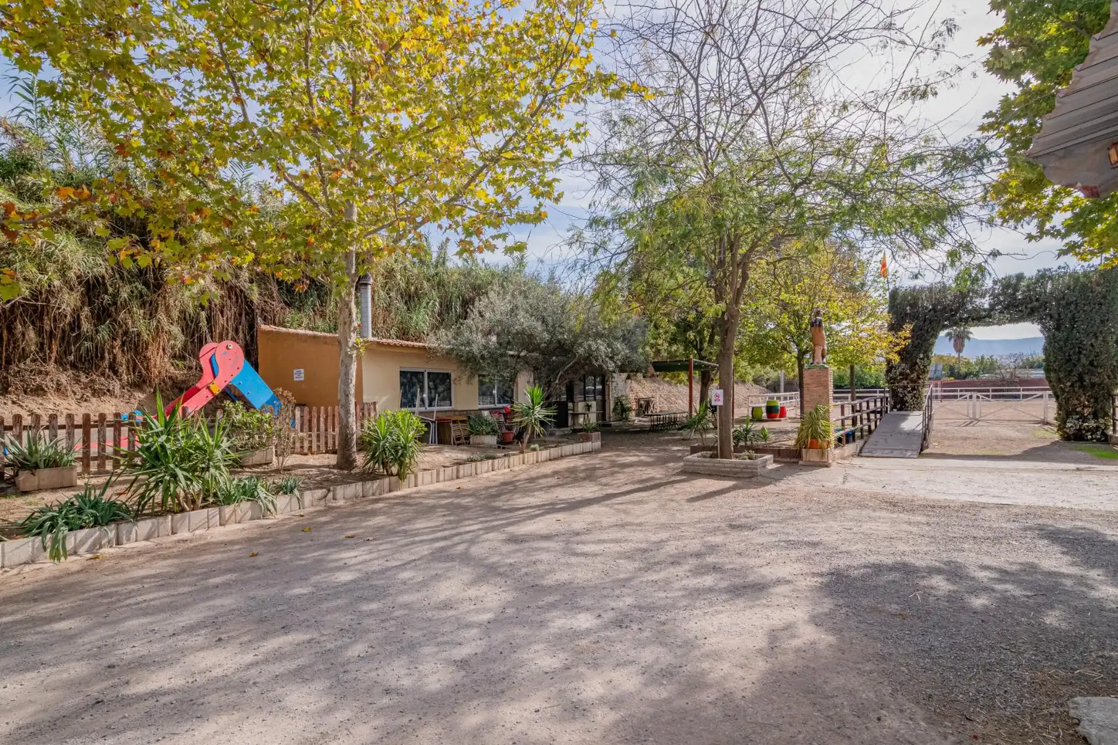 Finca rústica en venta en La Zubia