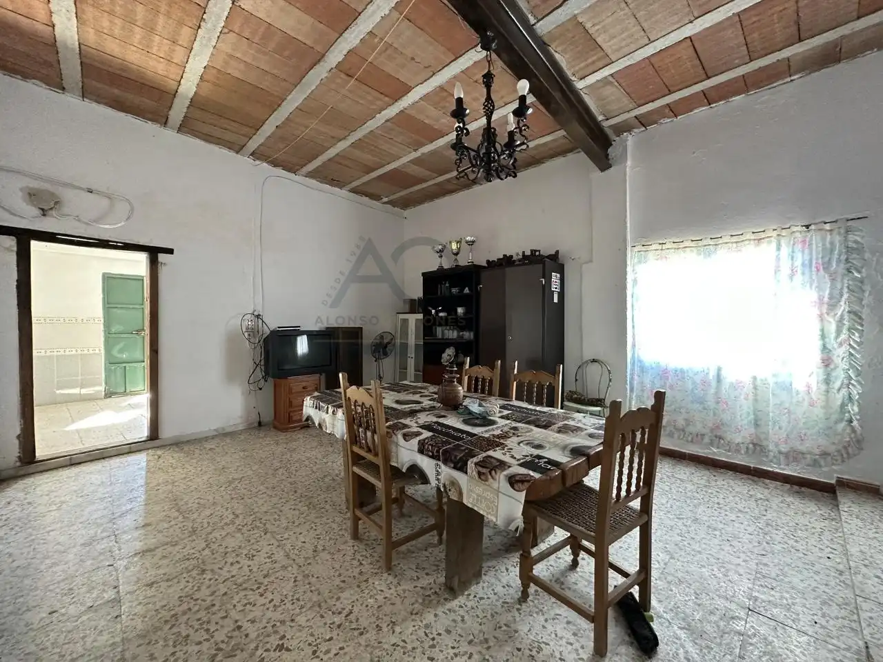 Casa rústica amb piscina en venda a Las Cabezas de San Juan, imagen 3
