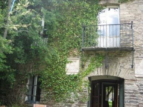 Casa-chalet en Venta en Palacios del Sil