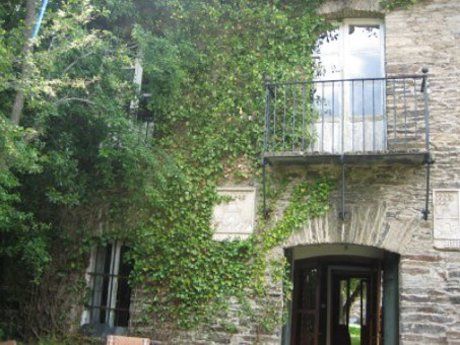 Vista exterior de Casa o xalet en venda en Palacios del Sil