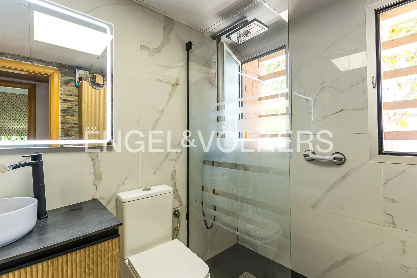 Baño de Piso en venta en El Prat de Llobregat con Calefacción, Parquet y Terraza
