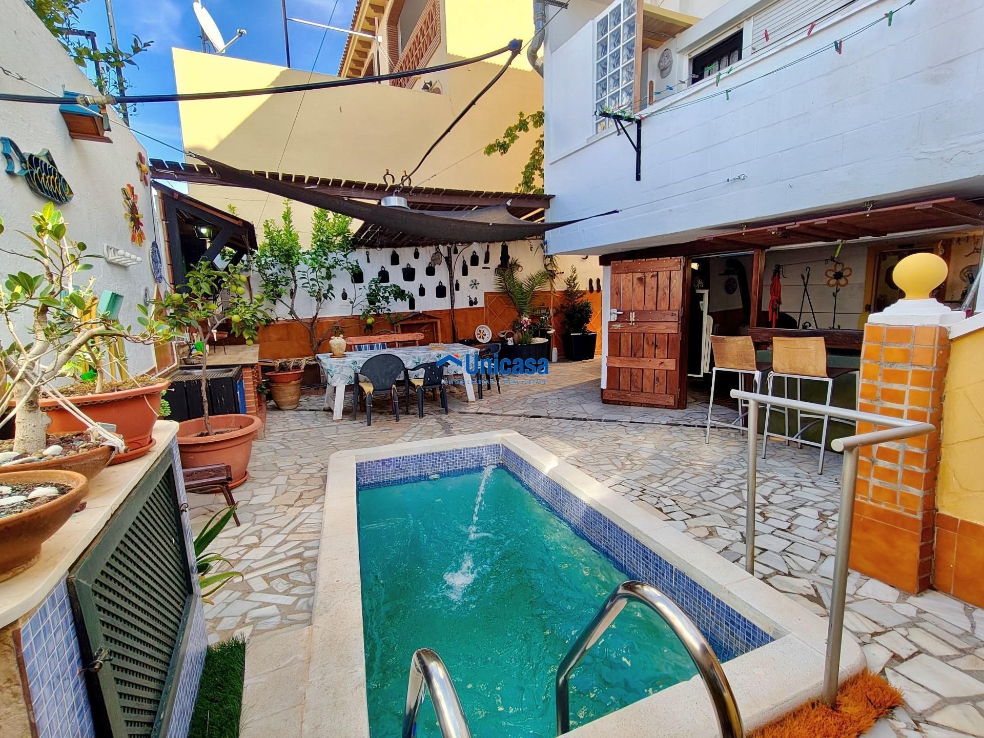 Flat for sale in Málaga Capital  with Air Conditioner, Terrace and Storage room