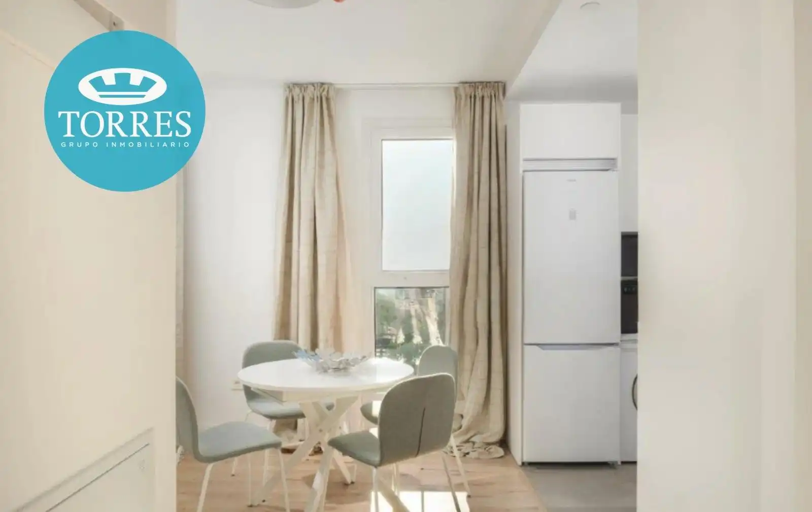 Cocina de Piso en venta en Málaga con Aire acondicionado, Amueblado y Piscina comunitaria