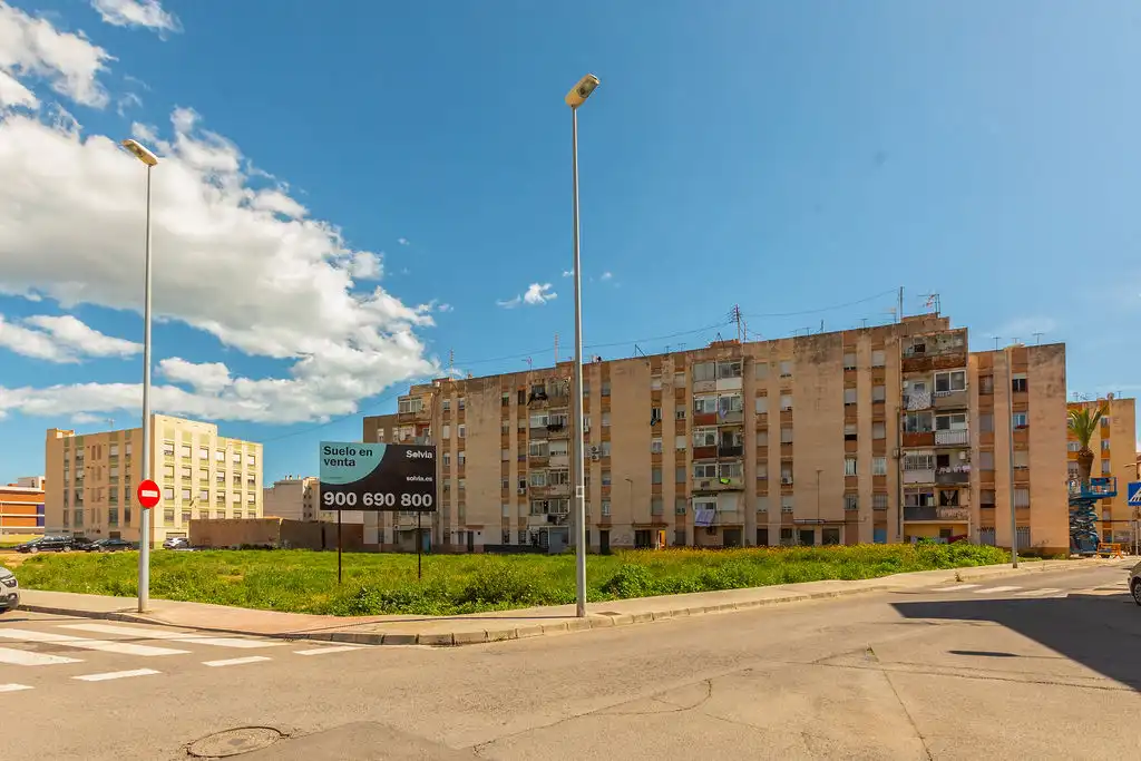Terreno en venta en C/ Almirante, Les Boqueres - Santa Quiteria