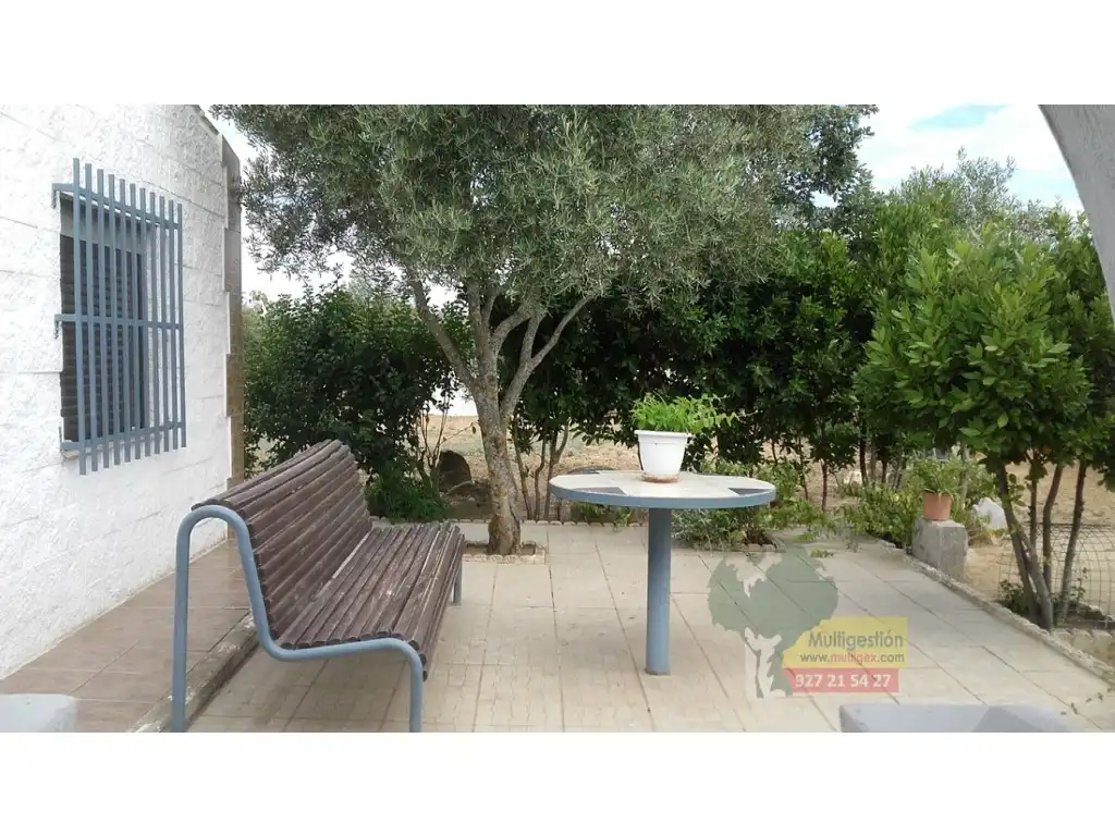 Terrace of Country homes for sale in Cáceres