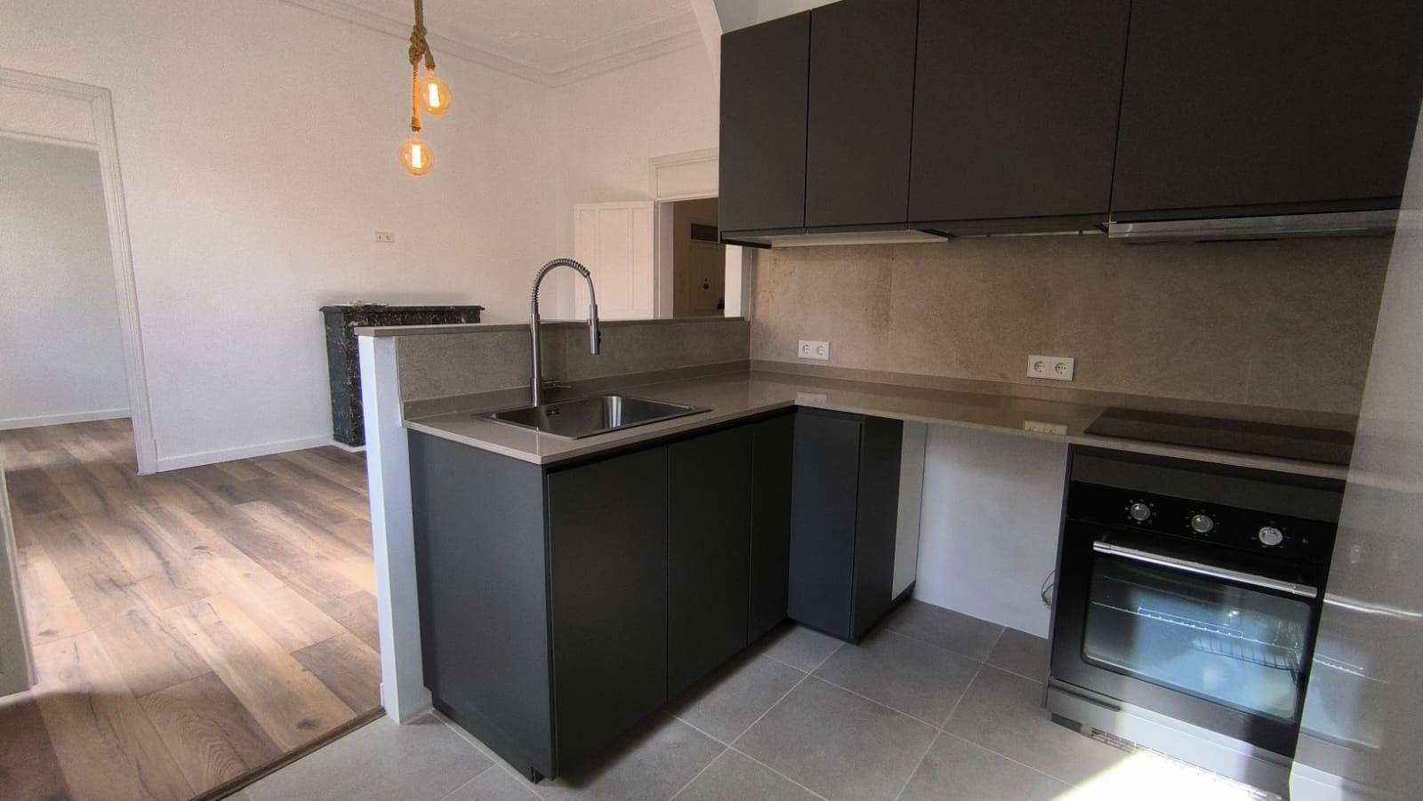 Cuina de Pis de lloguer en  Palma de Mallorca amb Aire condicionat, Calefacció i Parquet