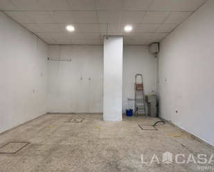 Premises for sale in Montequinto
