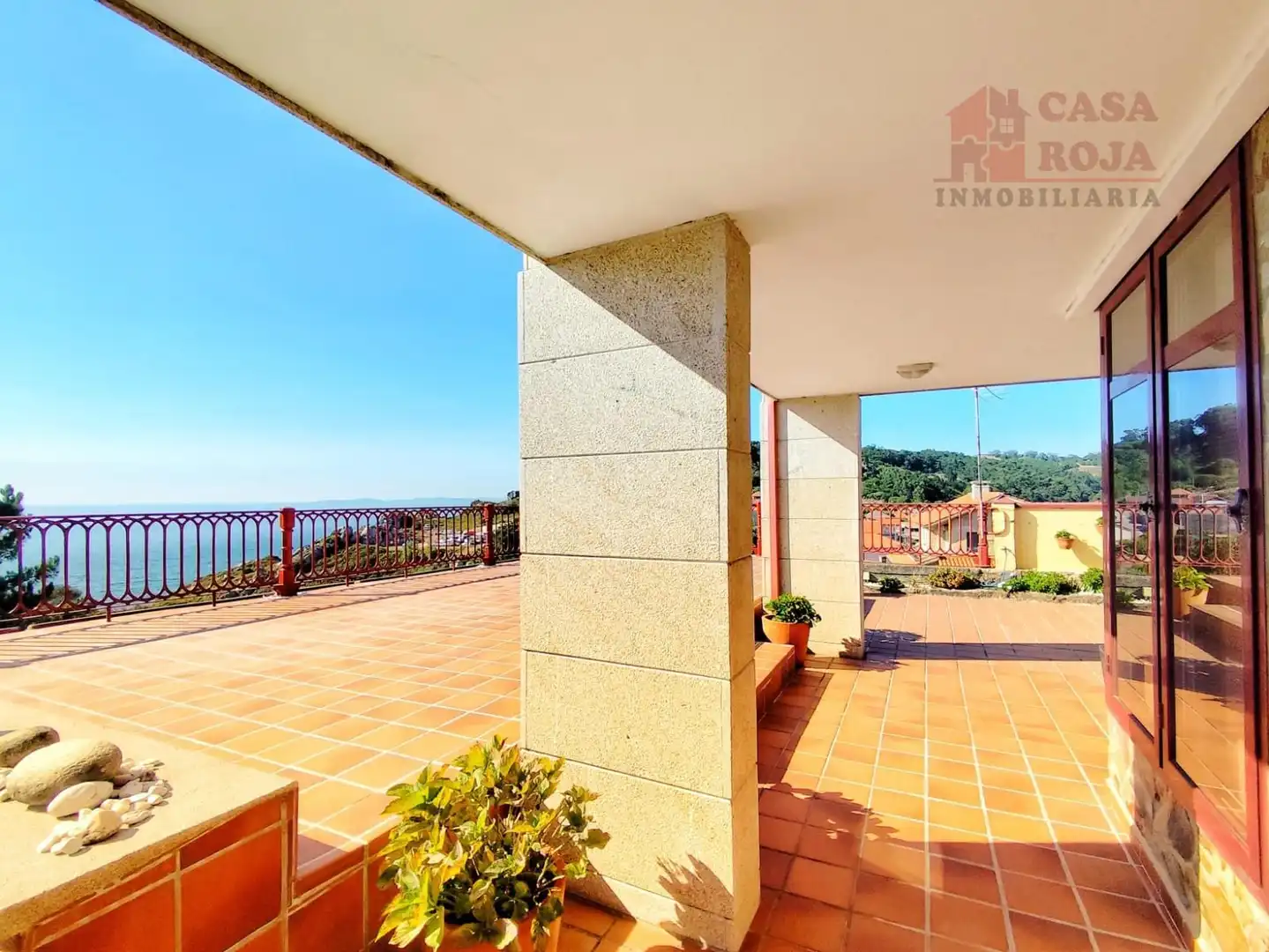 Terraza de Casa o chalet en venta en Cangas  con Calefacción, Terraza y Piscina