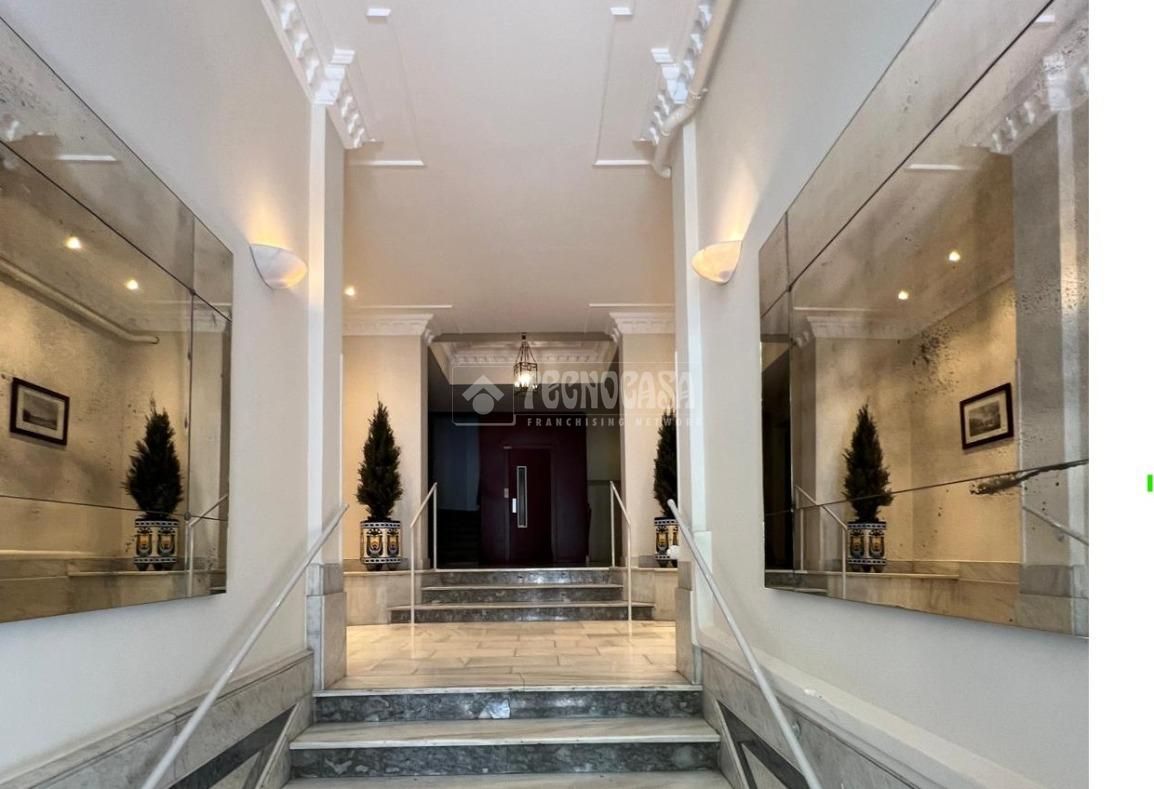Flat for sale in  Madrid Capital