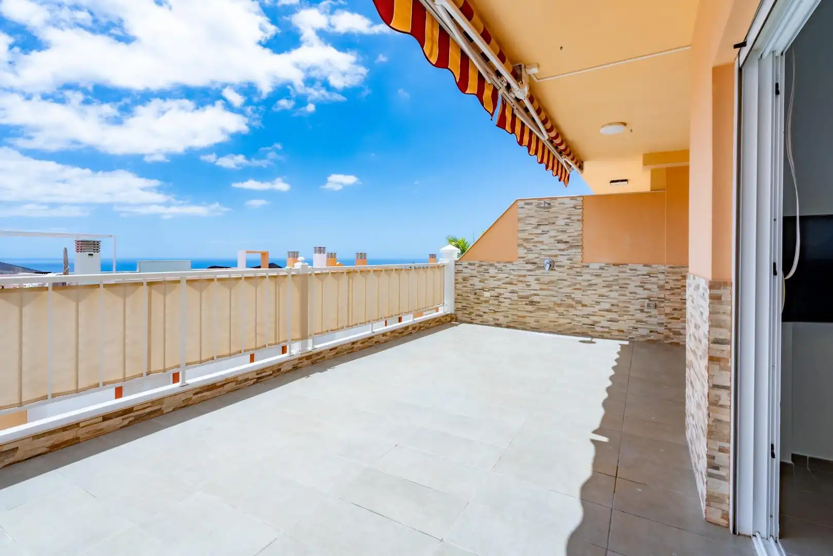 Apartamento de alquiler en Calle Tinguafaya, Chayofa
