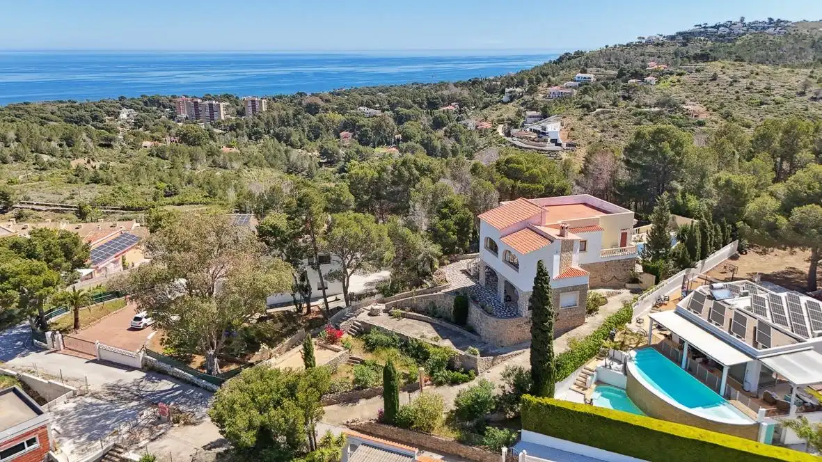 Villa con piscina in vendita a El Montgó, imagen 2