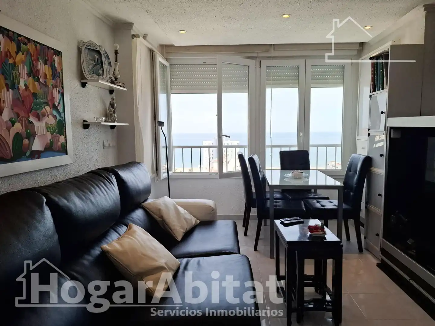 Wohnzimmer von Wohnung zum Verkauf in Gandia mit Klimaanlage, Privatgarten und Gemeinschaftspool