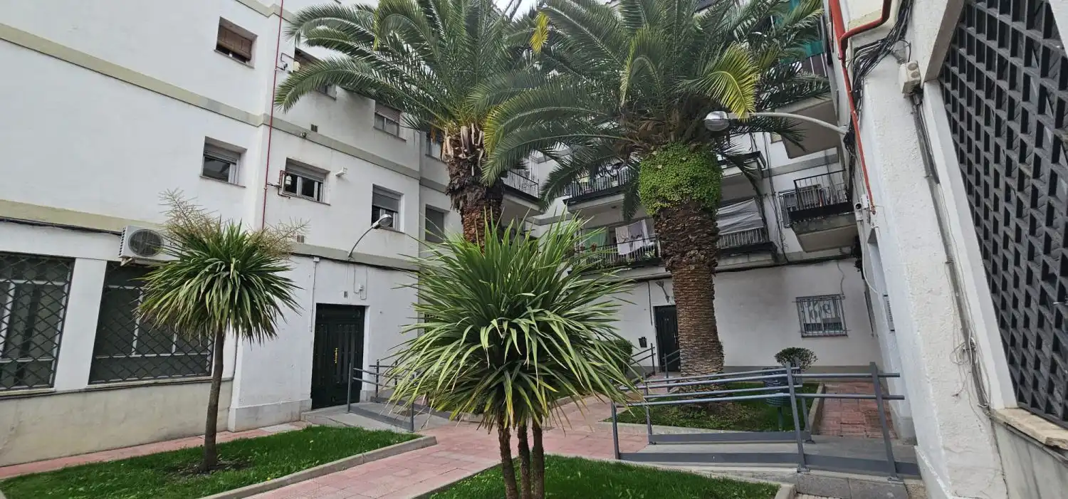 Flat for sale in Domingo Parraga, Villaverde Alto