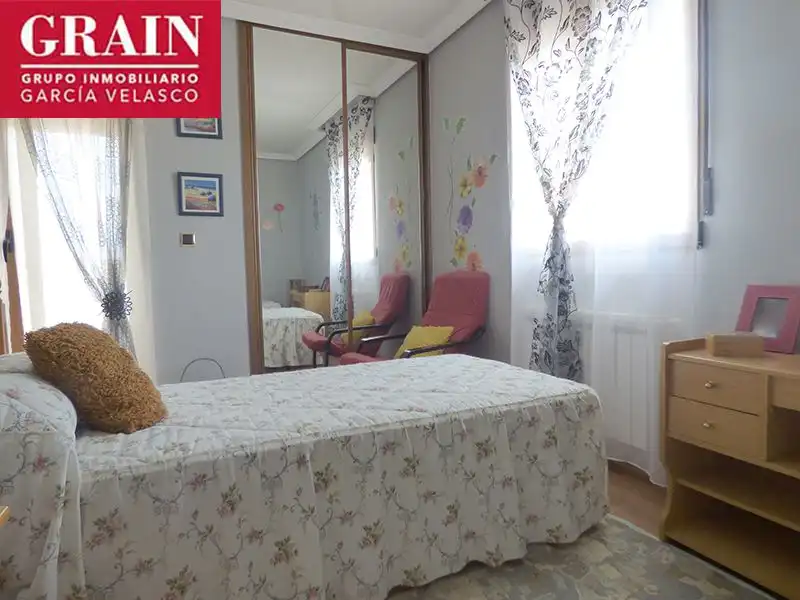 Habitación de Casa o chalet en venta en Albacete con Aire acondicionado, Calefacción y Jardín privado
