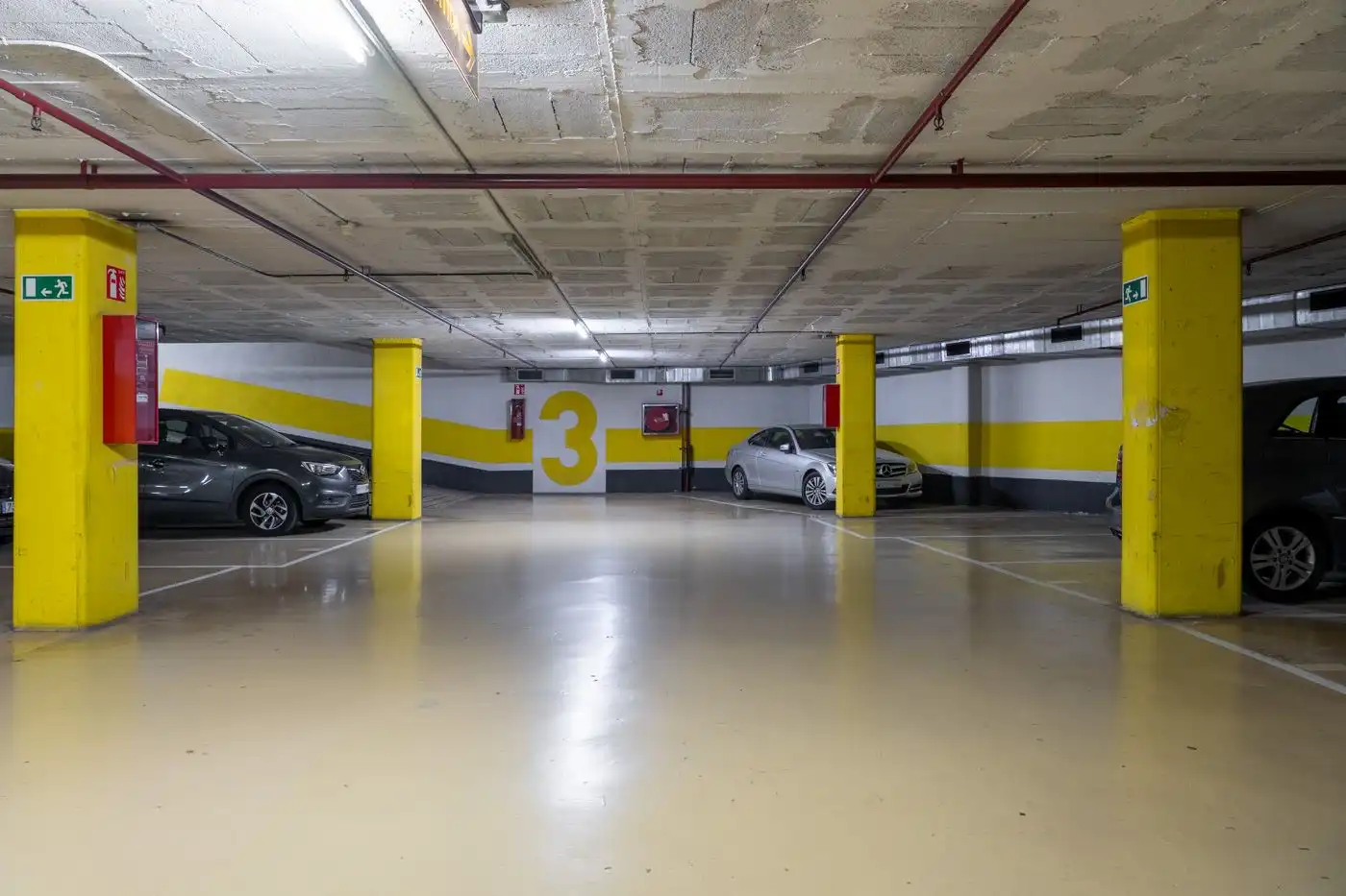 Parkplatz von Garage zur Miete in Barcelona