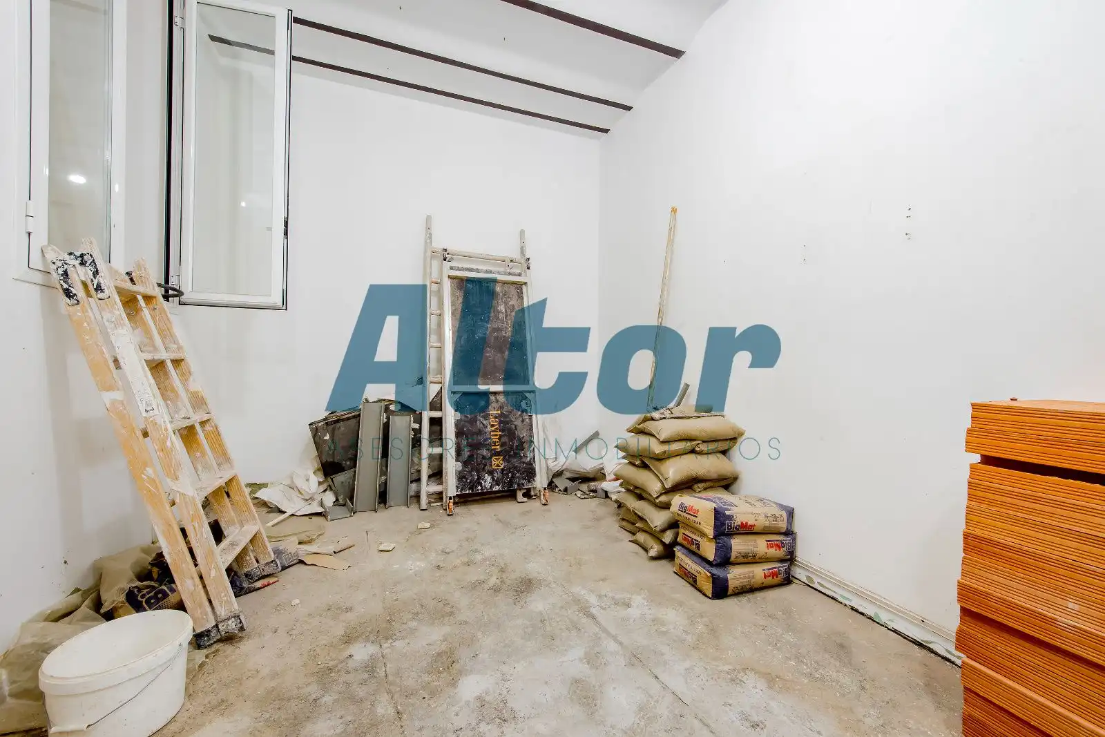 Local en venta en Madrid