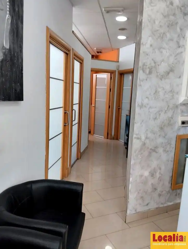 Local comercial de lloguer a Covadonga - Campuzano - Ciudad Vergel, imagen 6