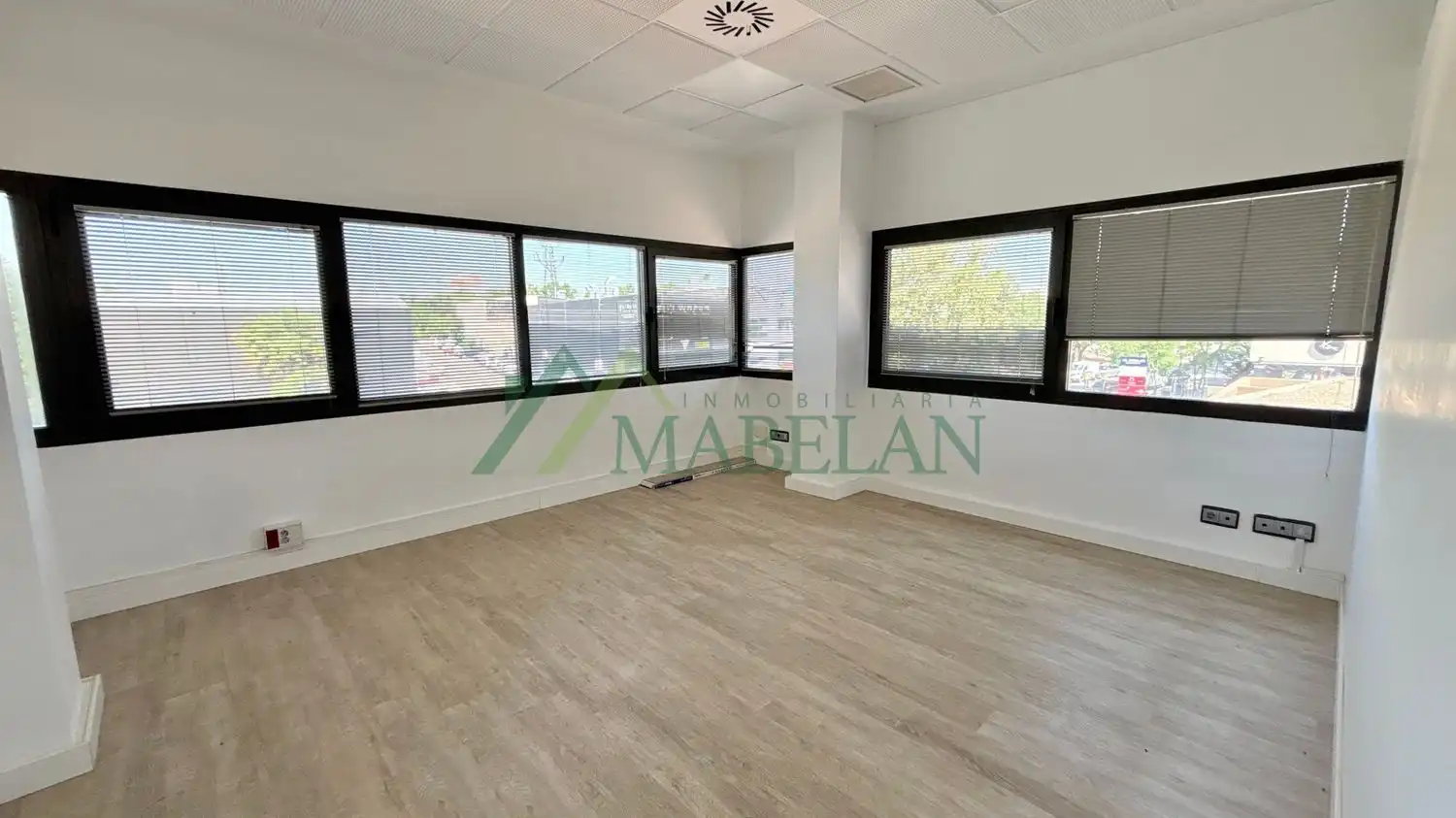 Büro mit Aufzug zur Miete in Europolis, imagen 10