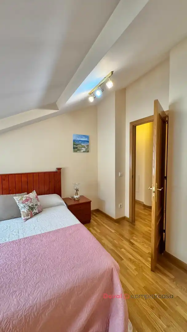 Schlafzimmer von Wohnung zum Verkauf in Tui mit Heizung, Abstellraum und Möbliert