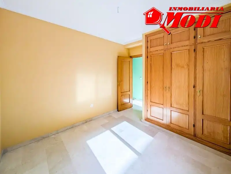 Casa en venda a Cúllar Vega, imagen 2