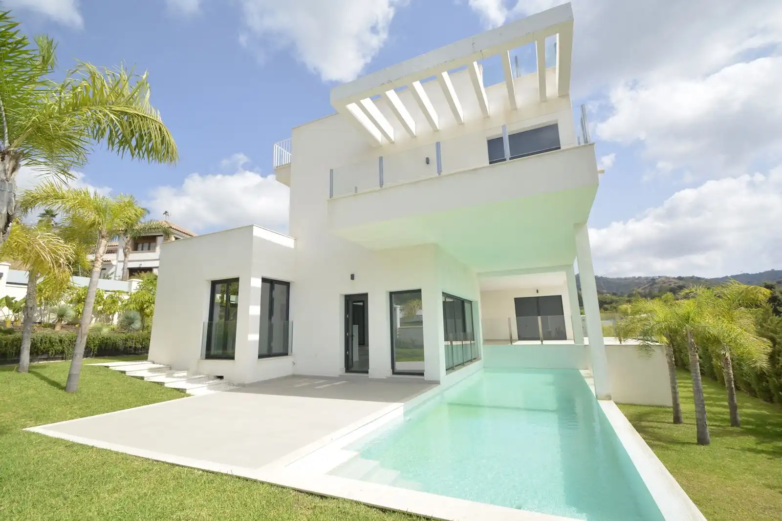 Exterior view of Houses for sale in Marbella  with Air Conditioner, Private garden and Terrace