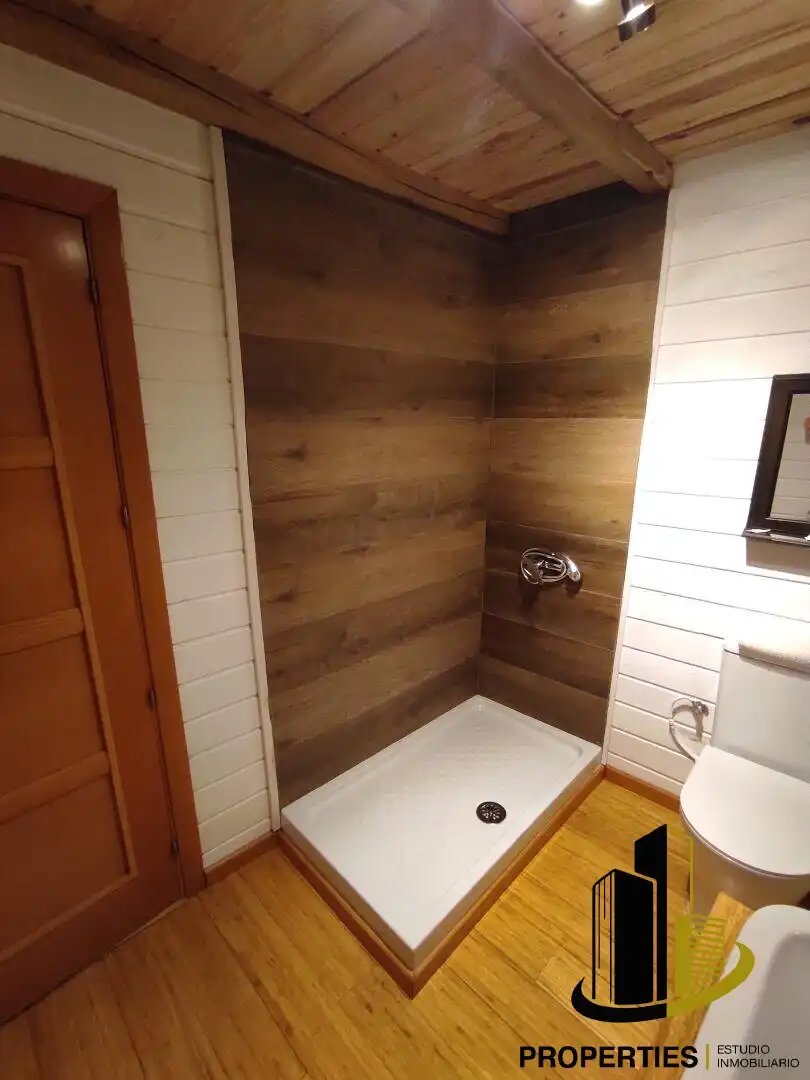 Bathroom of Houses for sale in Aldeacipreste
