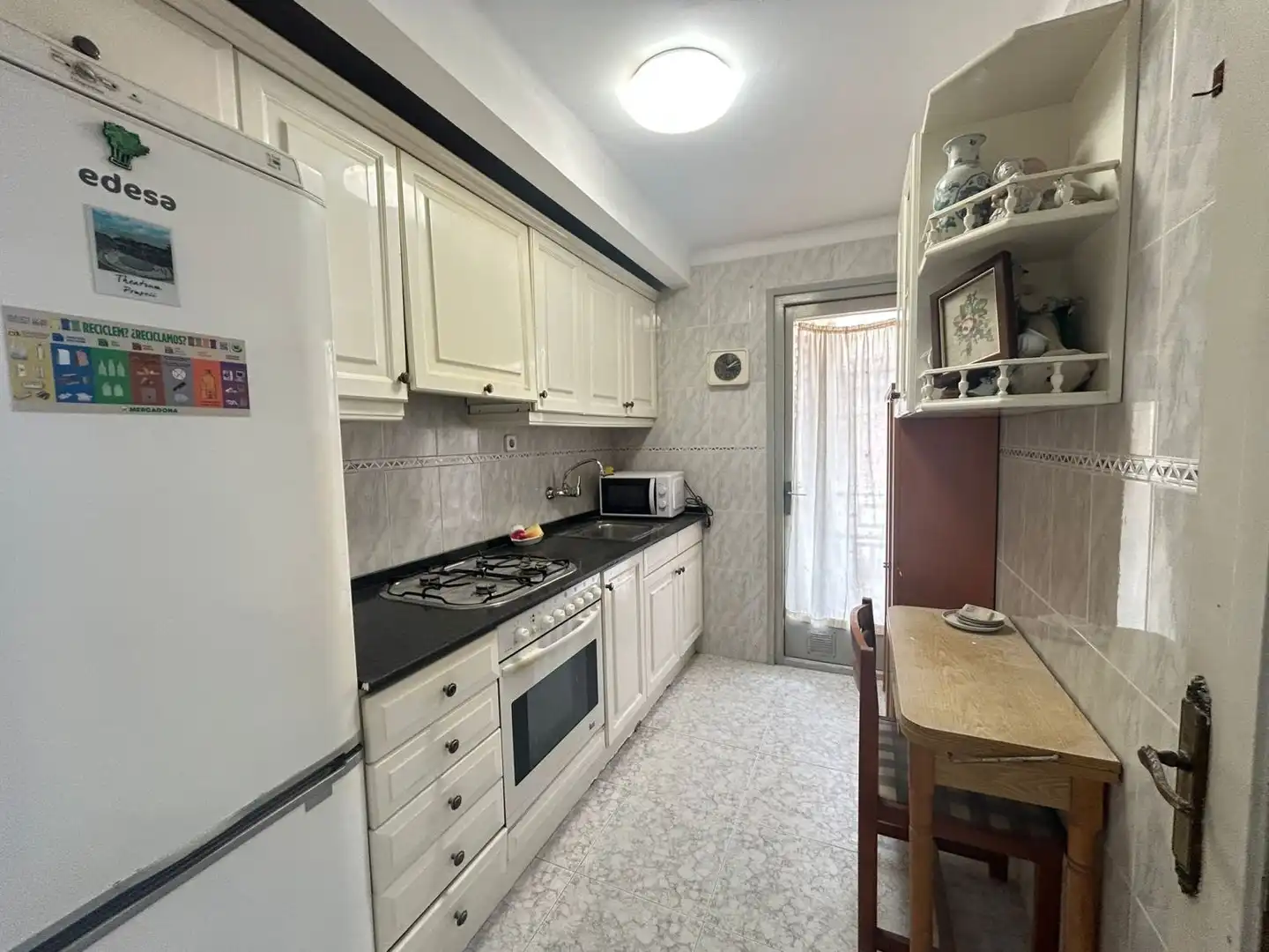 Cocina de Piso en venta en Tarragona con Terraza y Balcón