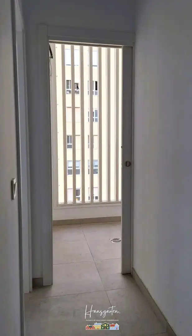 Terraza de Piso en venta en Las Palmas de Gran Canaria con Calefacción, Trastero y Piscina comunitaria