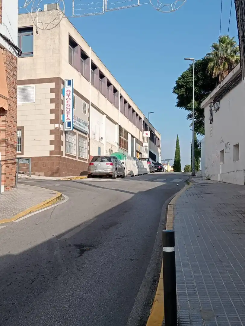 Aparcament de Casa adosada en venda en Castilleja de la Cuesta