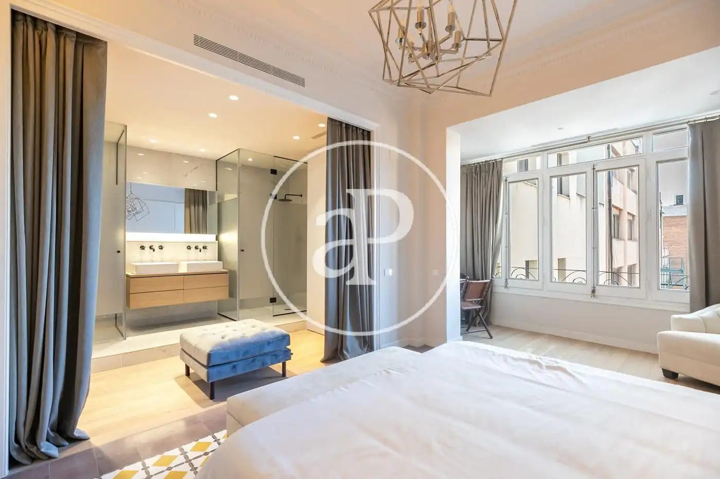 Habitación de Piso en venta en Barcelona con Aire acondicionado, Calefacción y Amueblado