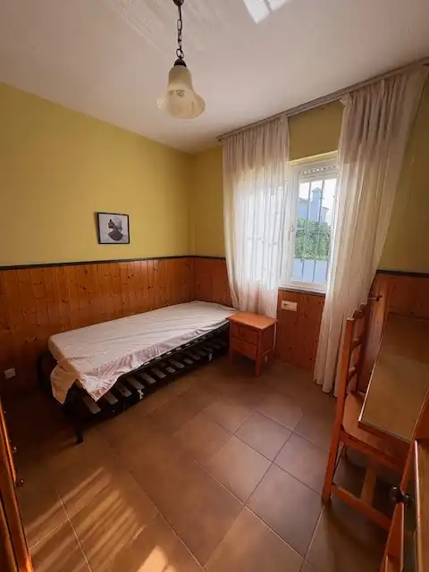 Bedroom of Houses for sale in Algeciras  with Air Conditioner, Private garden and Terrace