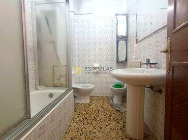 Appartamento con balcone in vendita a Calle República Argentina 22