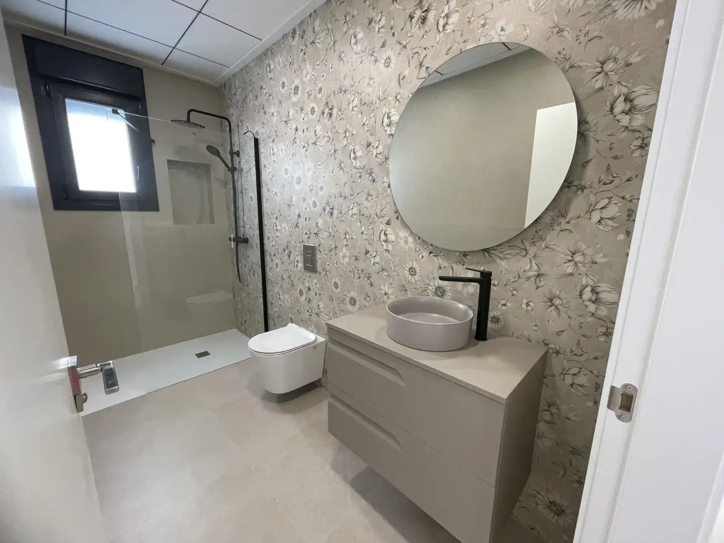 Baño de Casa o chalet en venta en Almoradí con Aire acondicionado, Jardín privado y Terraza