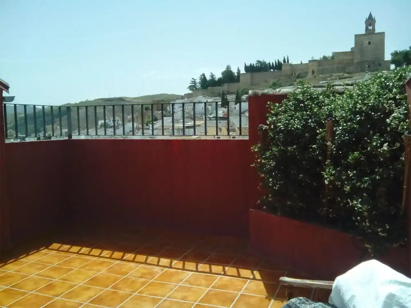 Terraza de Piso de alquiler en Antequera con Aire acondicionado