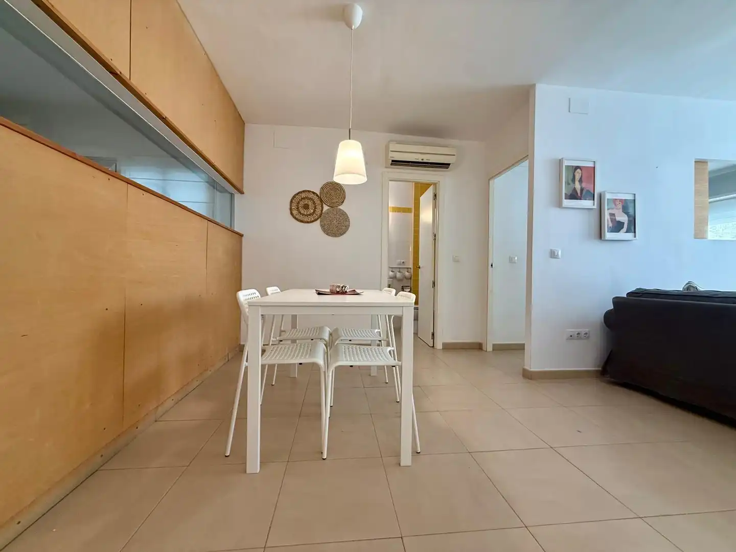 Flat for rent in Calle de Fernán Sánchez de Tovar, Cruz Roja