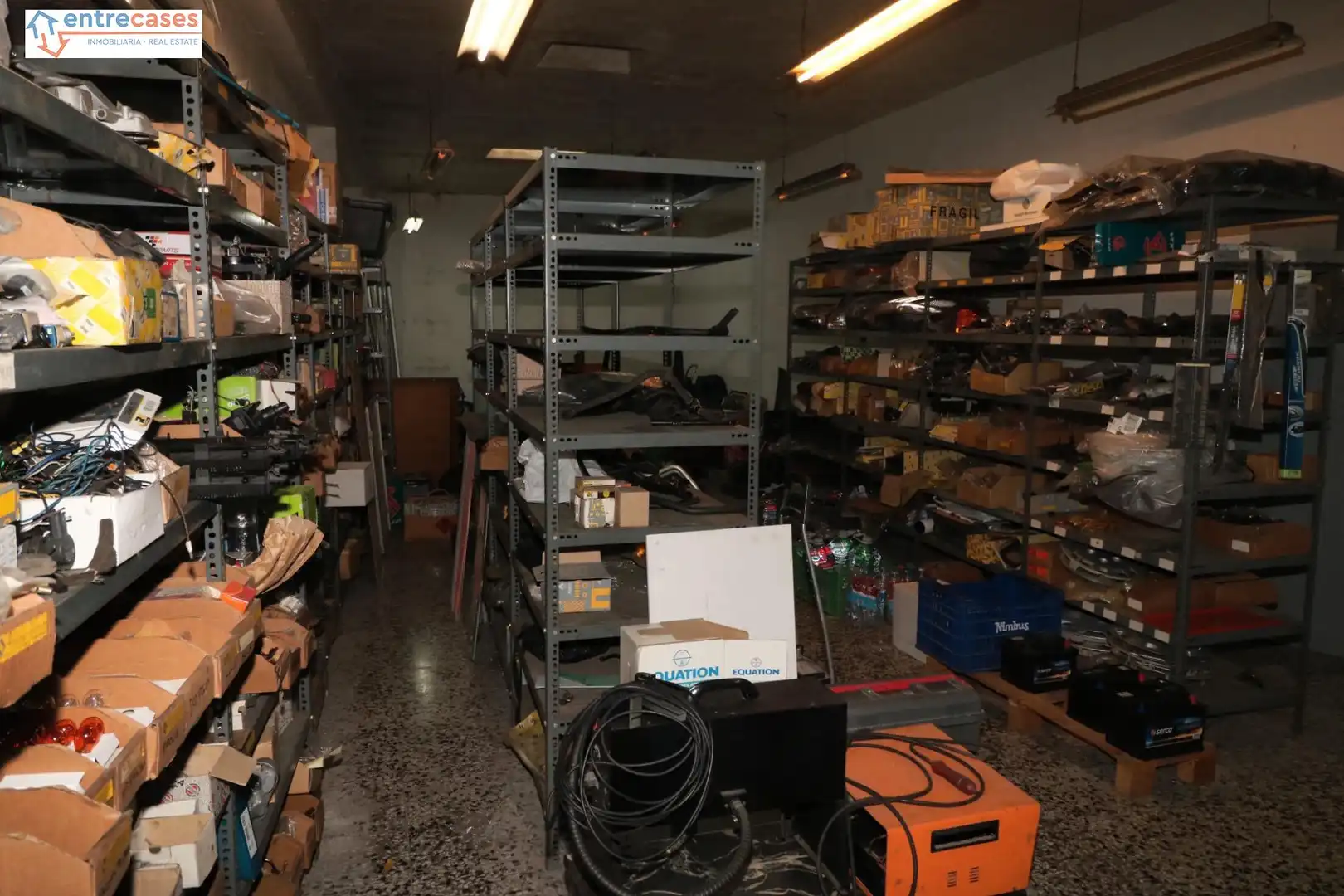 Local en venda a Calle EJERCITO, Quartell