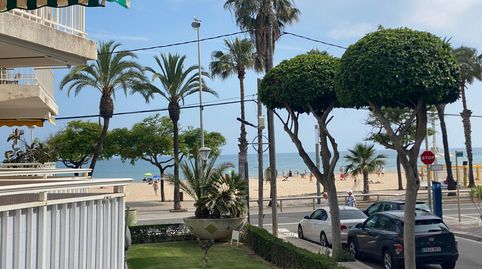 ¡Vive Frente al Mar! Piso Reformado con Vistas Espectaculares al Mediterráneo