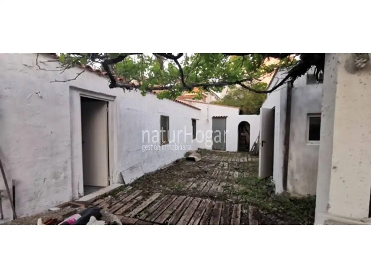 Edificio en venta en Paterna
