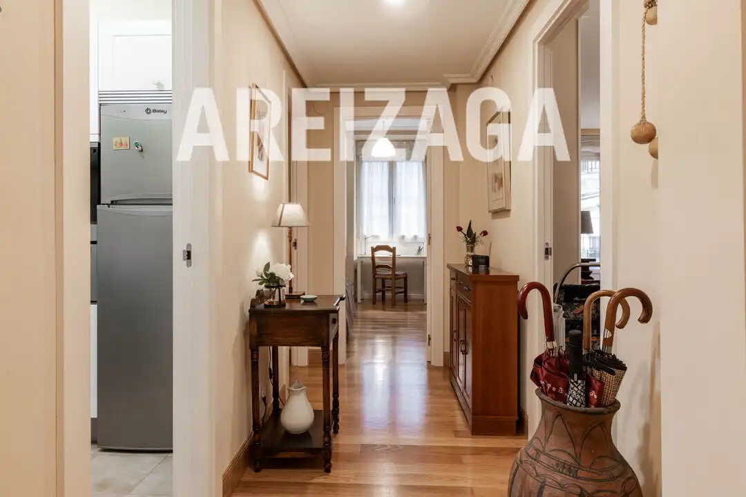 Piso en venta en Donostia - San Sebastián  con Calefacción y Balcón