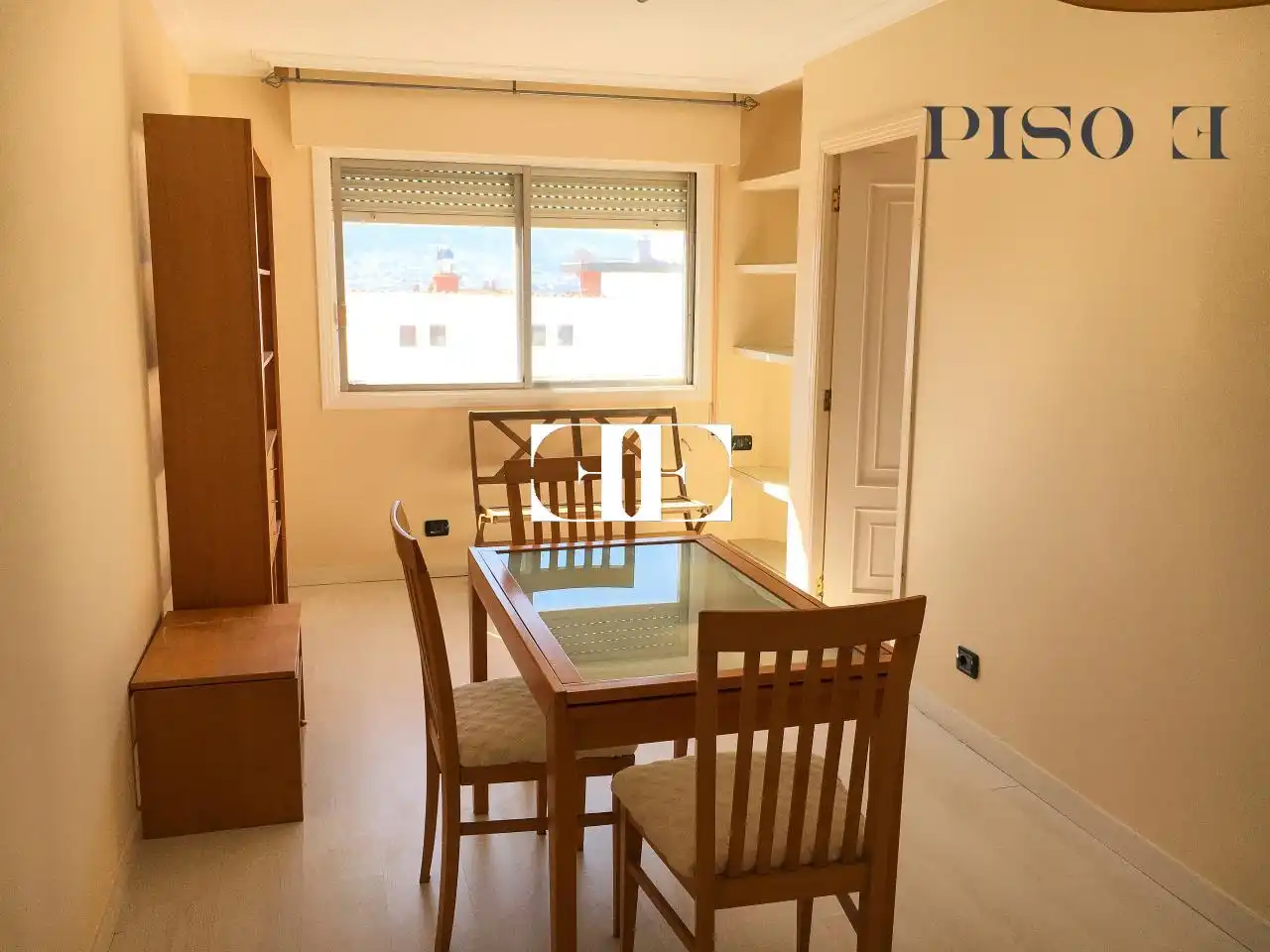 Comedor de Apartamento en venta en Vigo  con Calefacción y Trastero